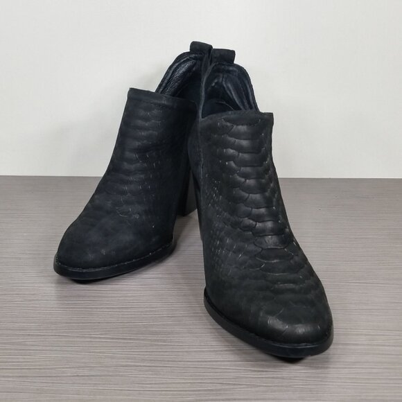 Jeffrey Campbell Rowlan Snakeskin Embossed Bootie, Black Leather, Womens Size 7 - Picture 4 of 11